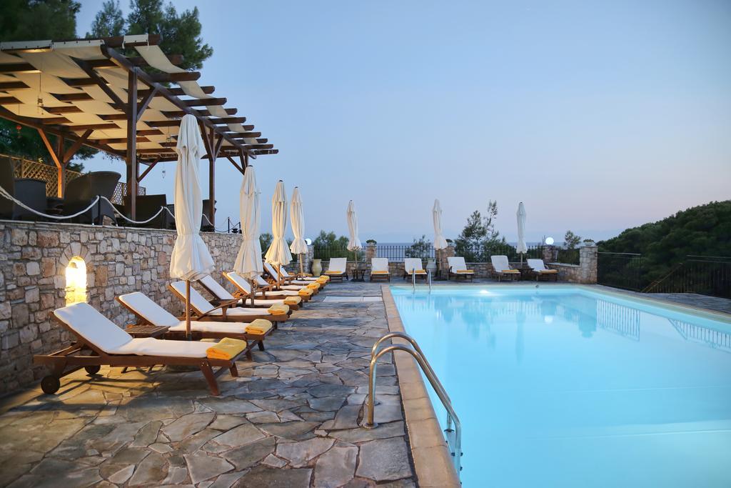 Yalis Hotel Votsi  Екстер'єр фото